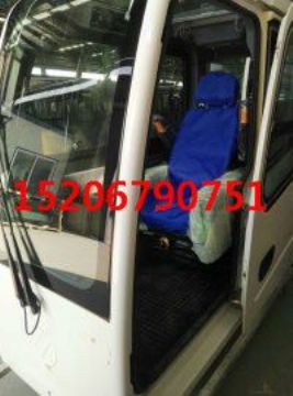 點(diǎn)擊查看詳細(xì)信息<br>標(biāo)題：中聯(lián)吊車駕駛室總成 帶內(nèi)飾  閱讀次數(shù)：3744